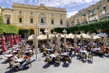 Open air cafes in Valletta