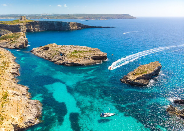 Cause one island is not enough! 🌊Have YOU ever been to Comino? 

travel gozo comino photography instagood island islandlife travelgram igtravel VisitMalta moretoexplore maltaismore fun sun holiday islandfun europe